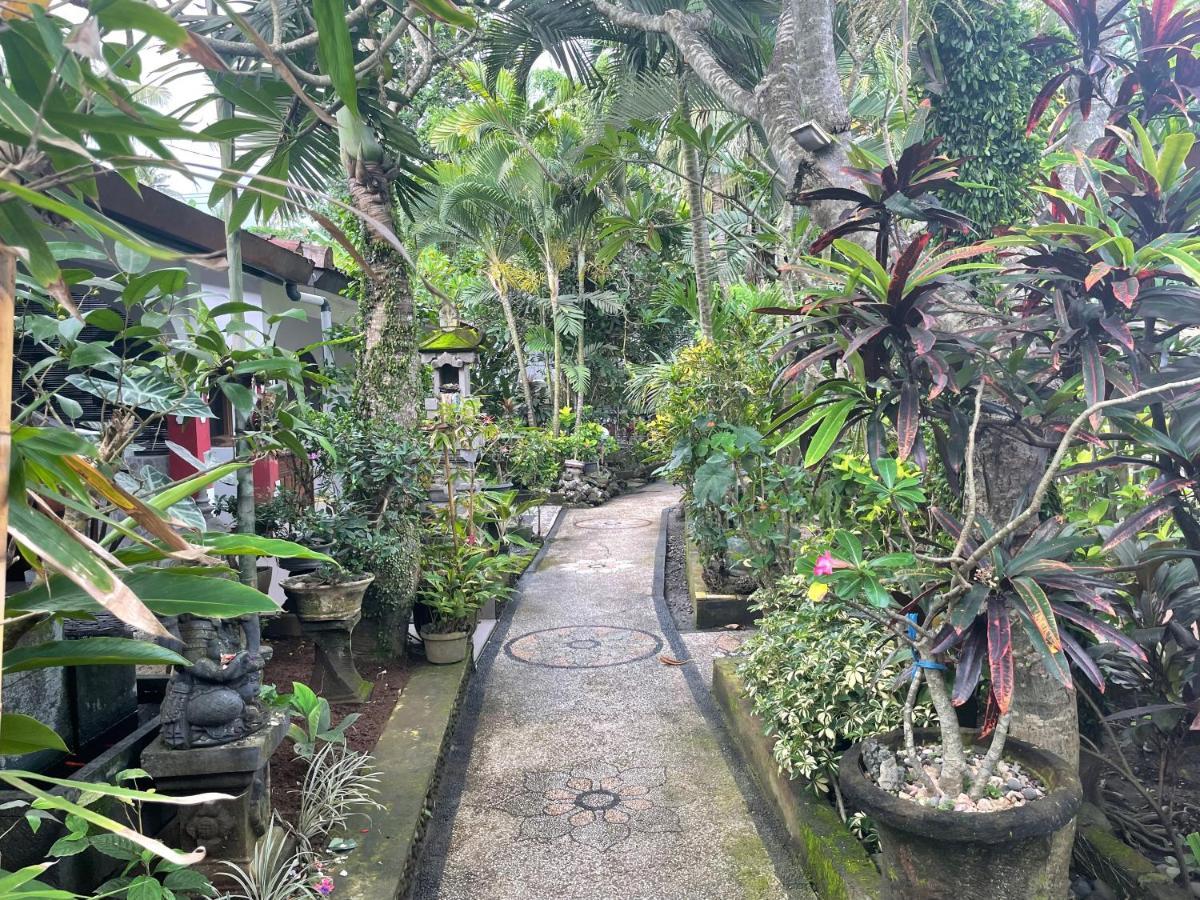 Catra Homestay Beach Apartments Candidasa Dış mekan fotoğraf